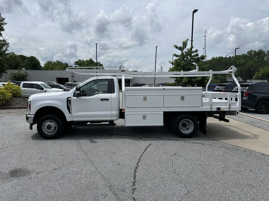 2024 Ford F-350 XL photo 4