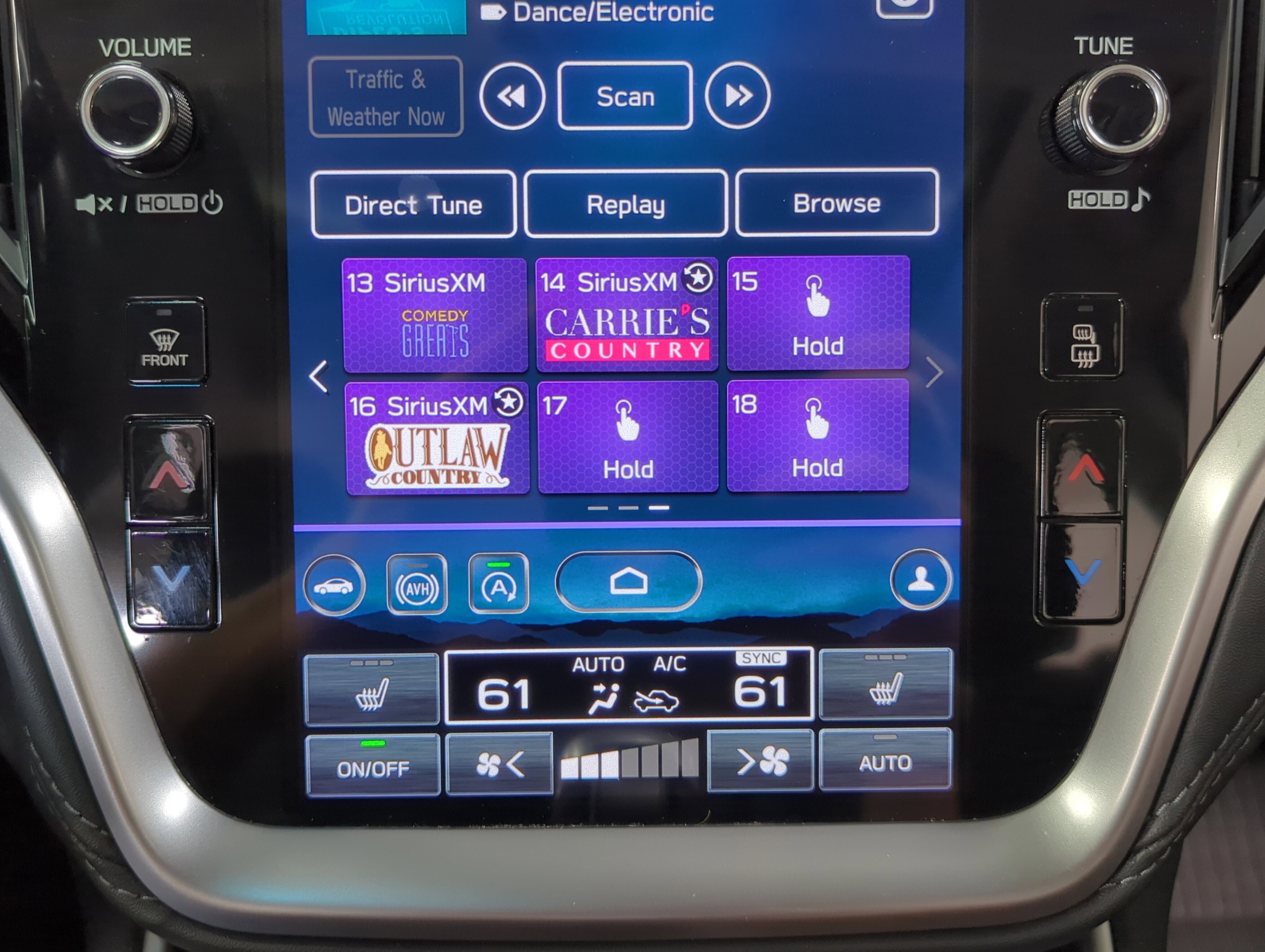 2022 Subaru Outback Premium photo 13