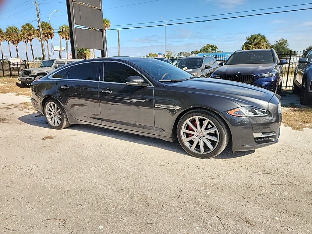 2018 Jaguar XJ Portfolio's photo