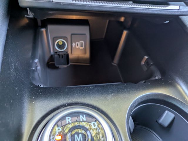 2025 Ford Explorer ST photo 17