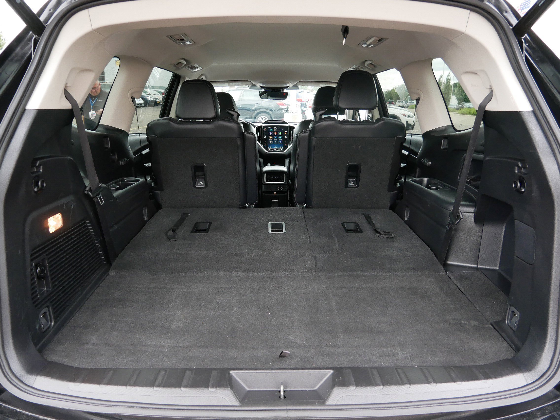 2023 Subaru Ascent Limited photo 18