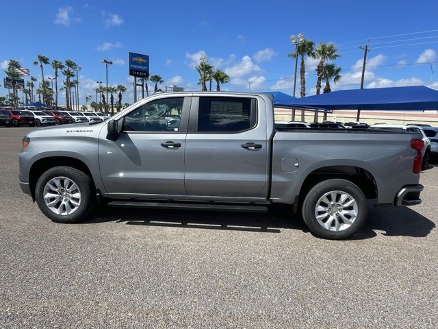2026 Chevrolet Silverado 1500 Custom photo 4