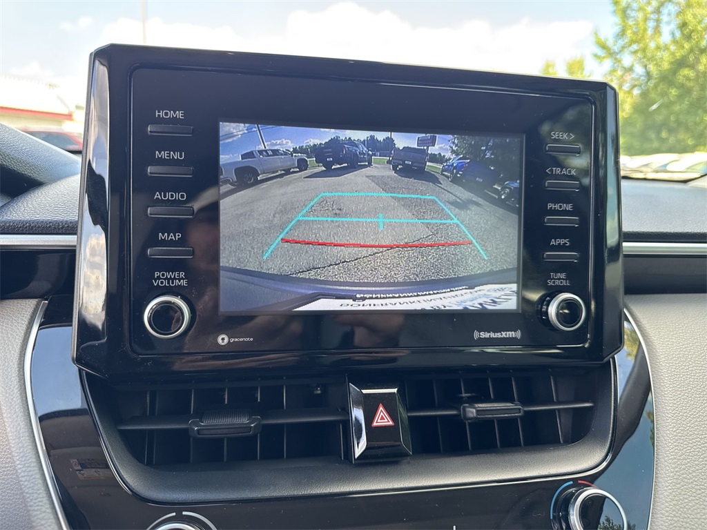 2022 Toyota Corolla Cross L photo 17