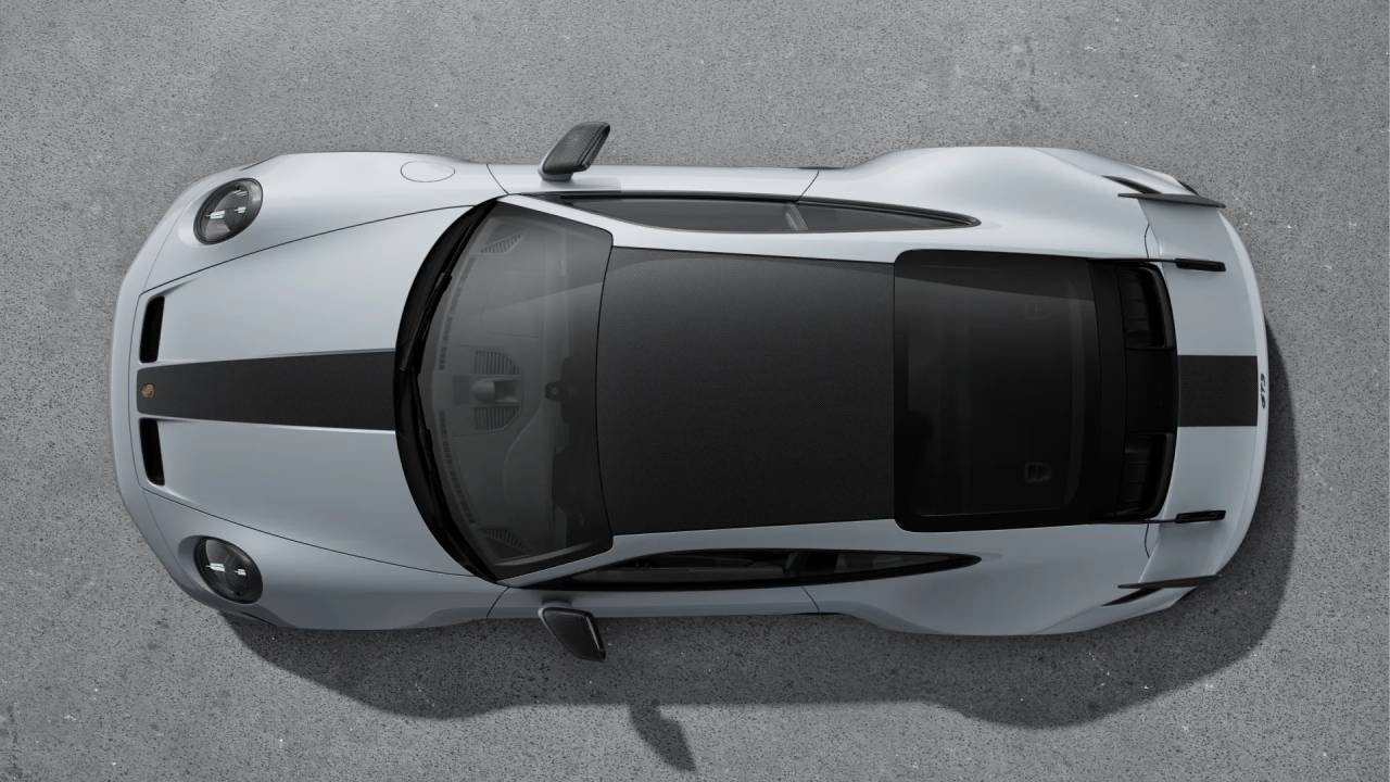 2026 Porsche 911 GT3 Touring photo 6