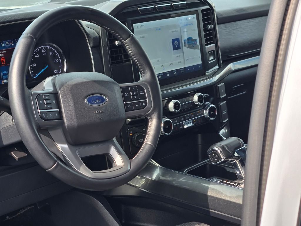 2022 Ford F-150 XLT photo 22