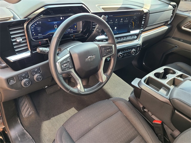 2023 Chevrolet Silverado 1500 RST photo 12