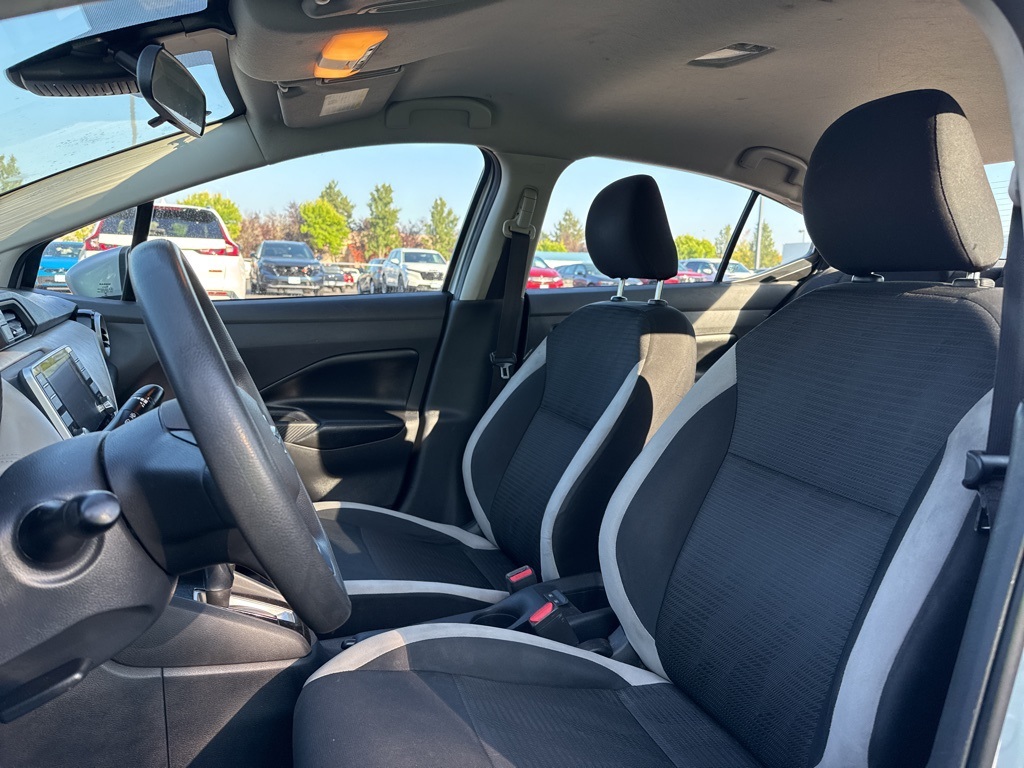 2020 Nissan Versa 1.6 SV photo 8