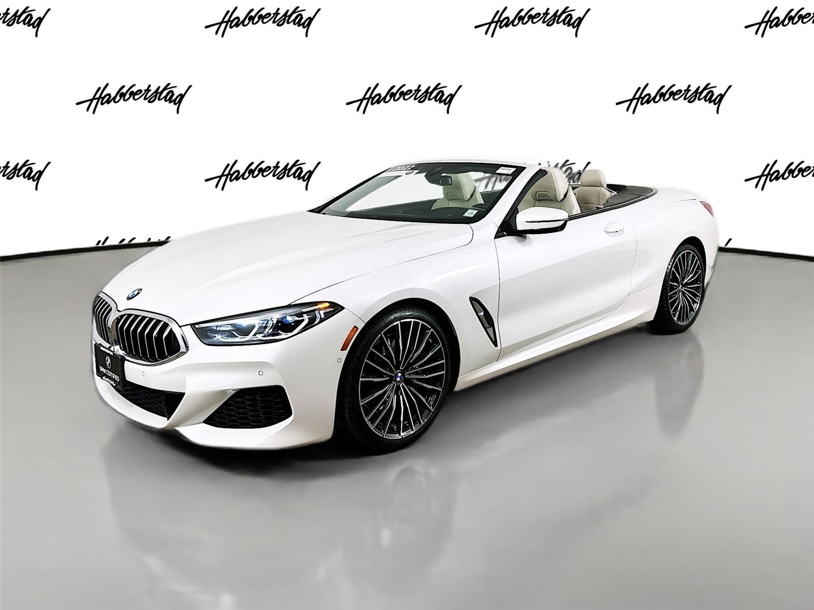 2022 BMW 8 Series 840i's photo