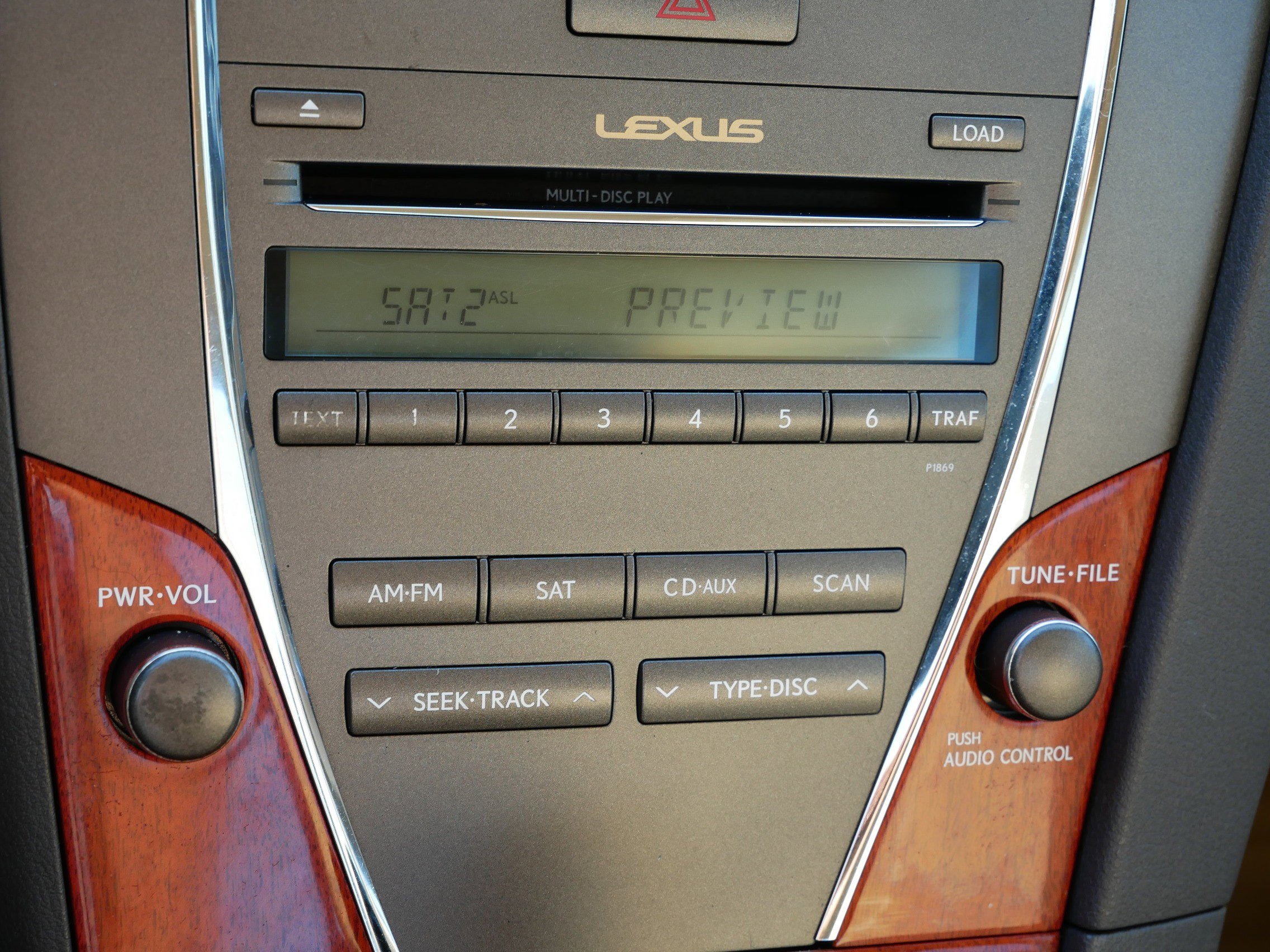 2010 Lexus ES 350 photo 21