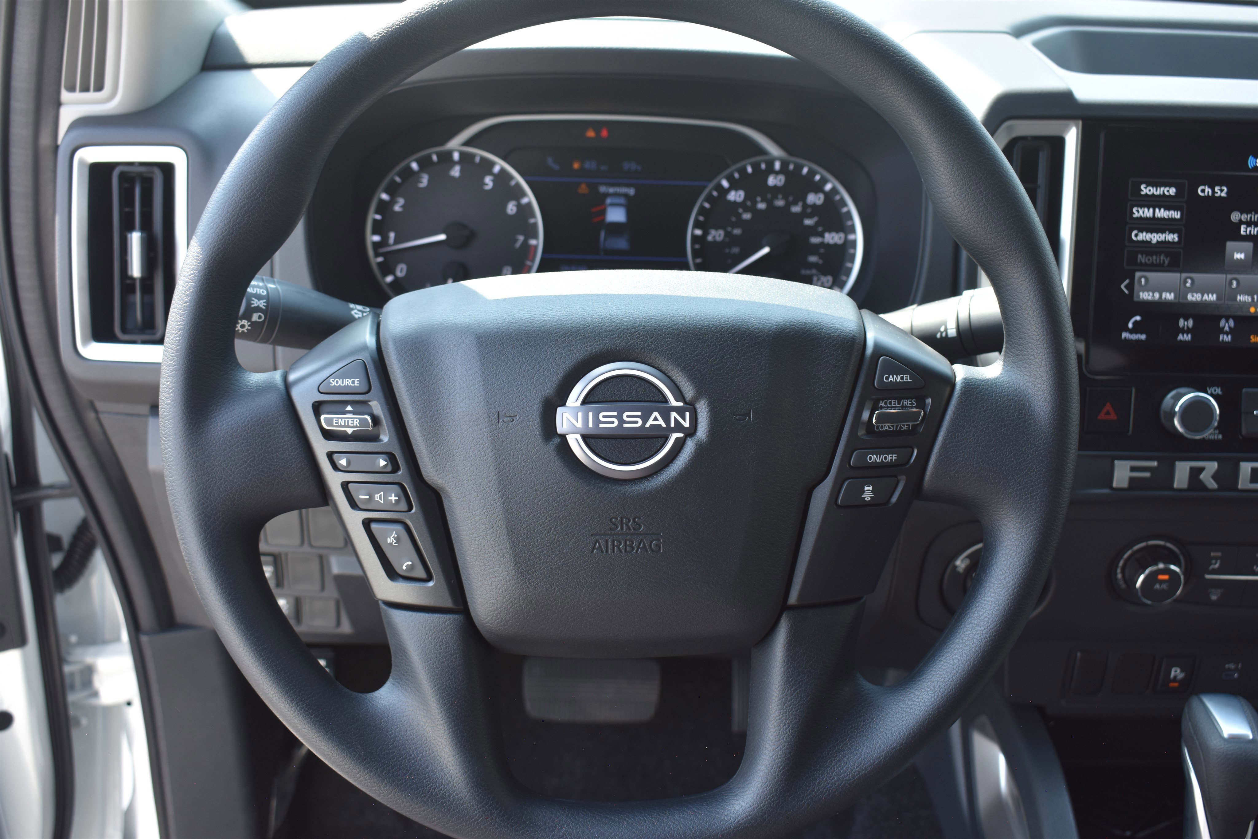 2026 Nissan Frontier SV Crew Cab photo 10