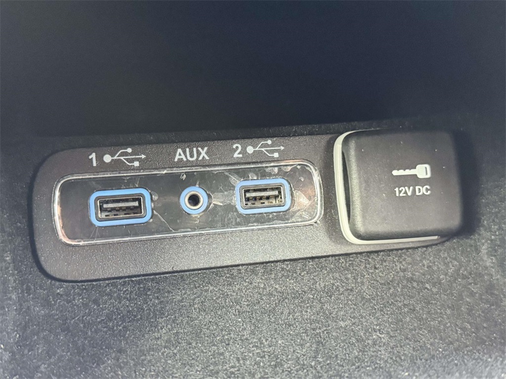 2019 Jeep Grand Cherokee Altitude photo 19