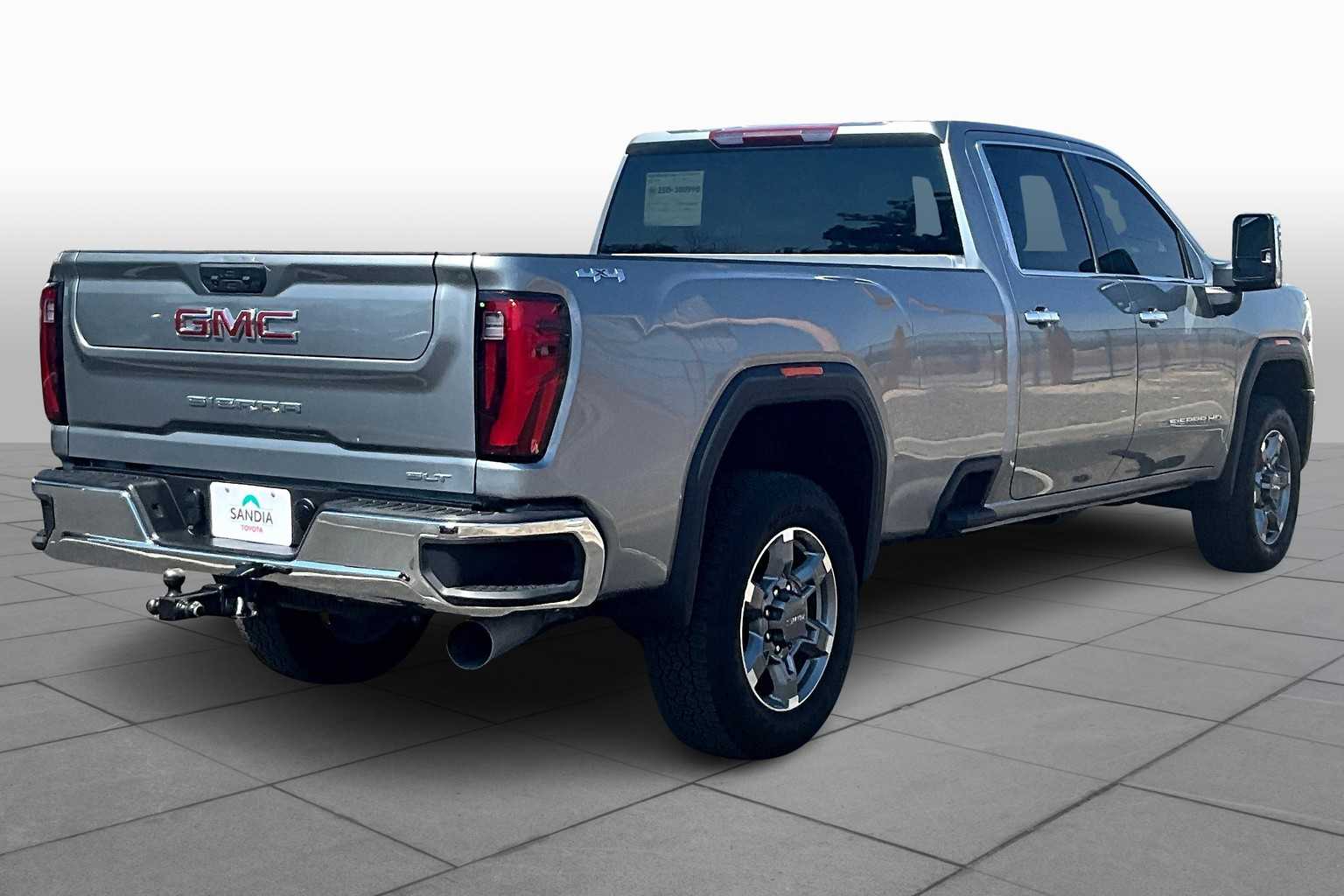 2025 Gmc Sierra SLT photo 11