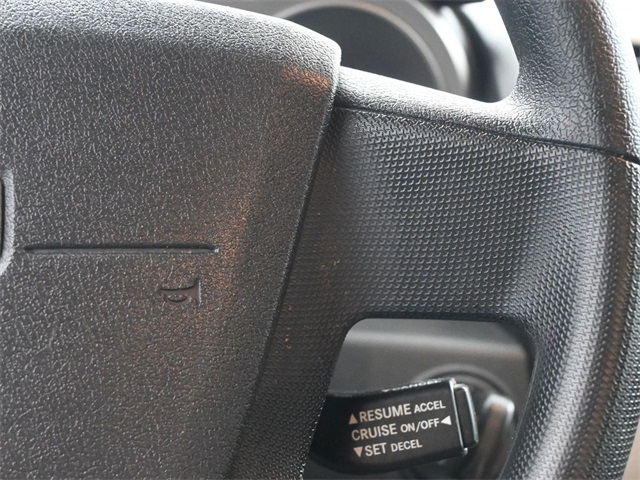 2010 Dodge Avenger SXT photo 2