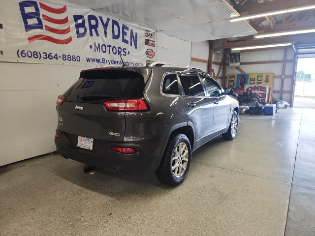 2014 Jeep Cherokee Latitude photo 3