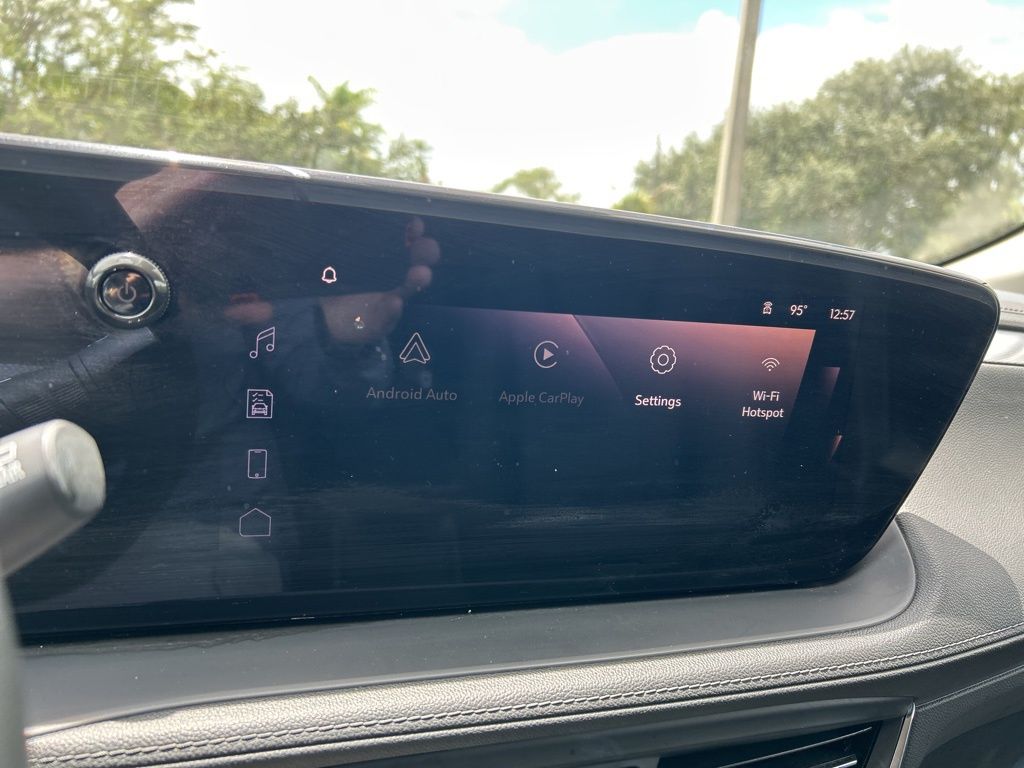 2024 Buick Encore GX Sport Touring photo 38