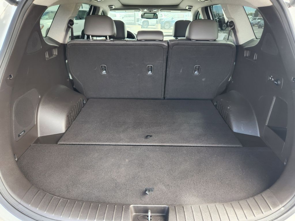 2020 Hyundai Santa Fe Limited photo 24