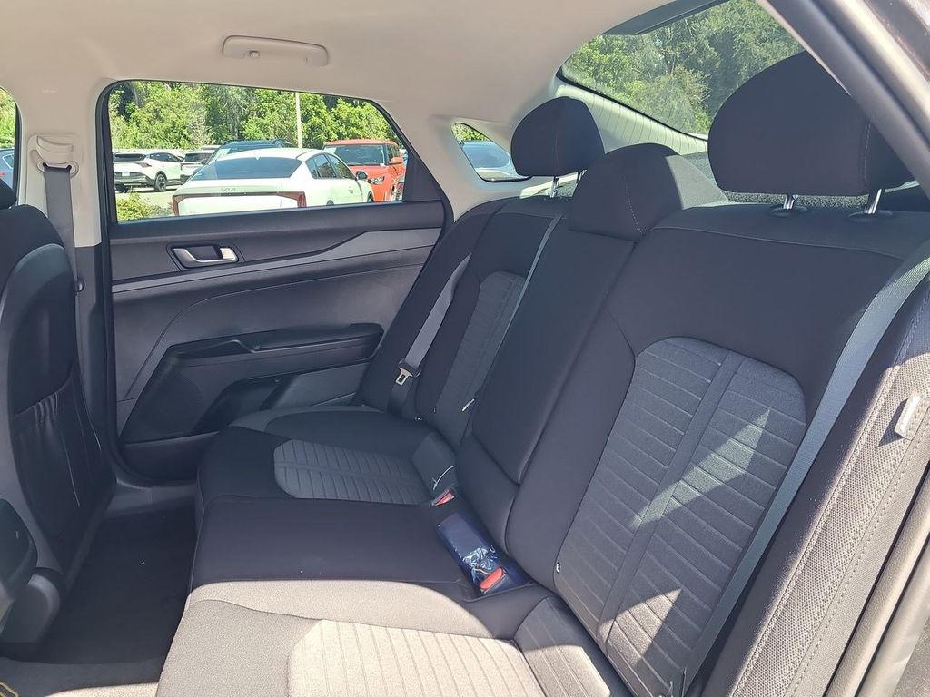 2026 Kia K5 LXS photo 13