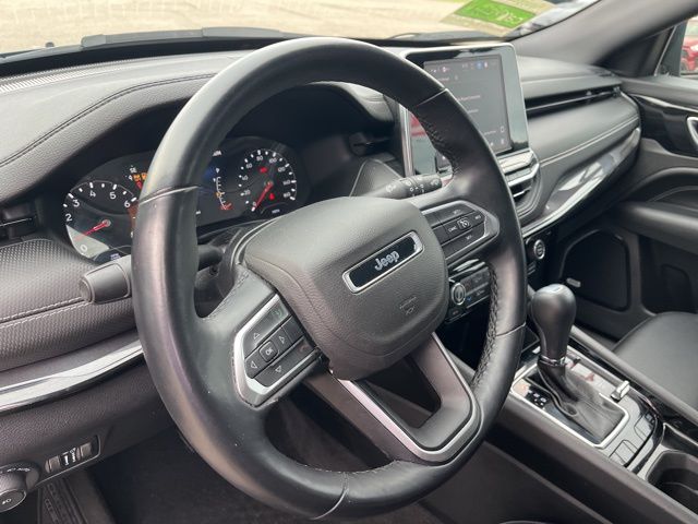 2022 Jeep Compass Altitude photo 13