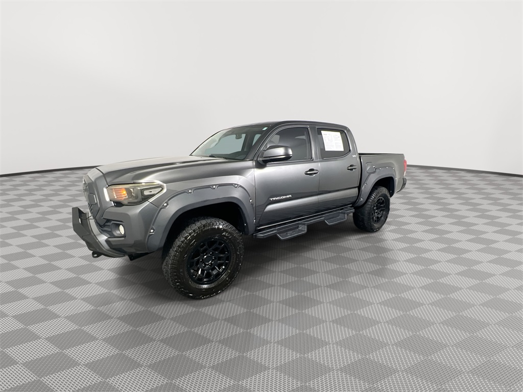 2016 Toyota Tacoma TRD Off-Road photo 4