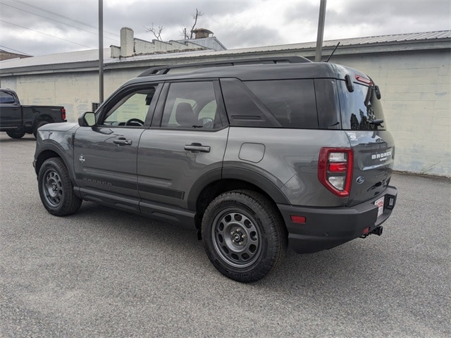 2024 Ford Bronco Sport Outer Banks photo 4
