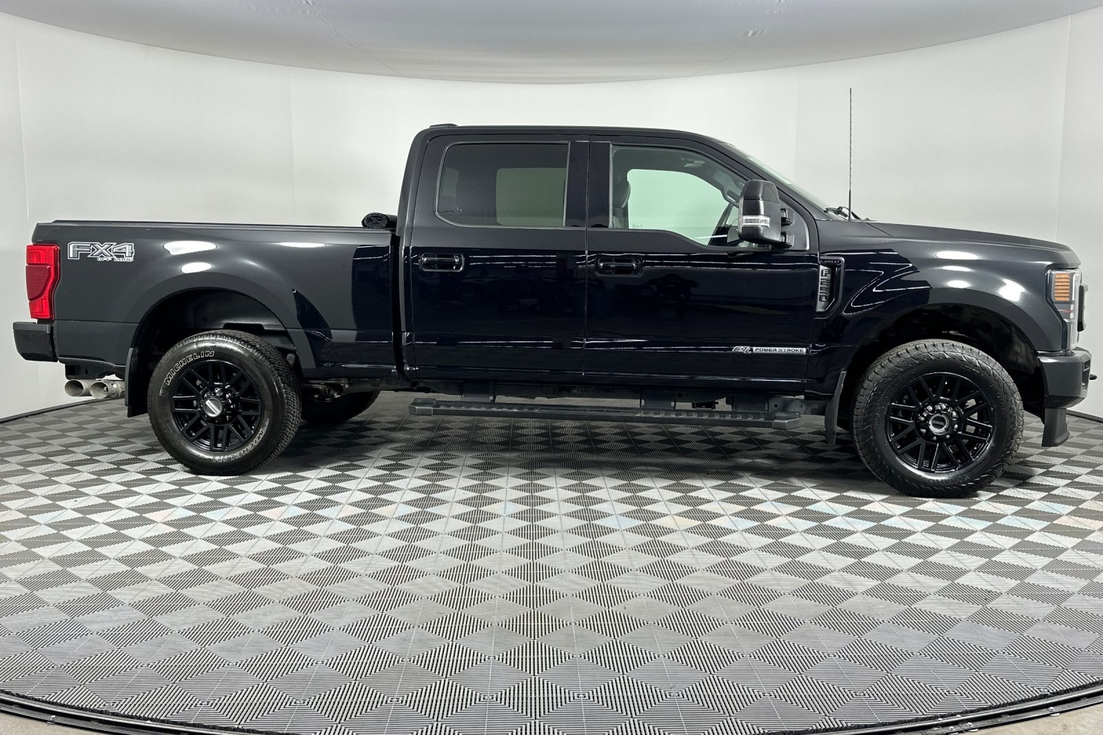 2022 Ford F-250 XL photo 3