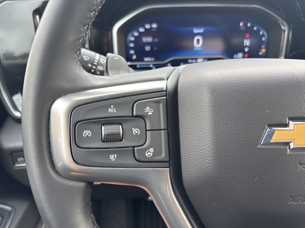 2023 Chevrolet Silverado 1500 LTZ photo 12