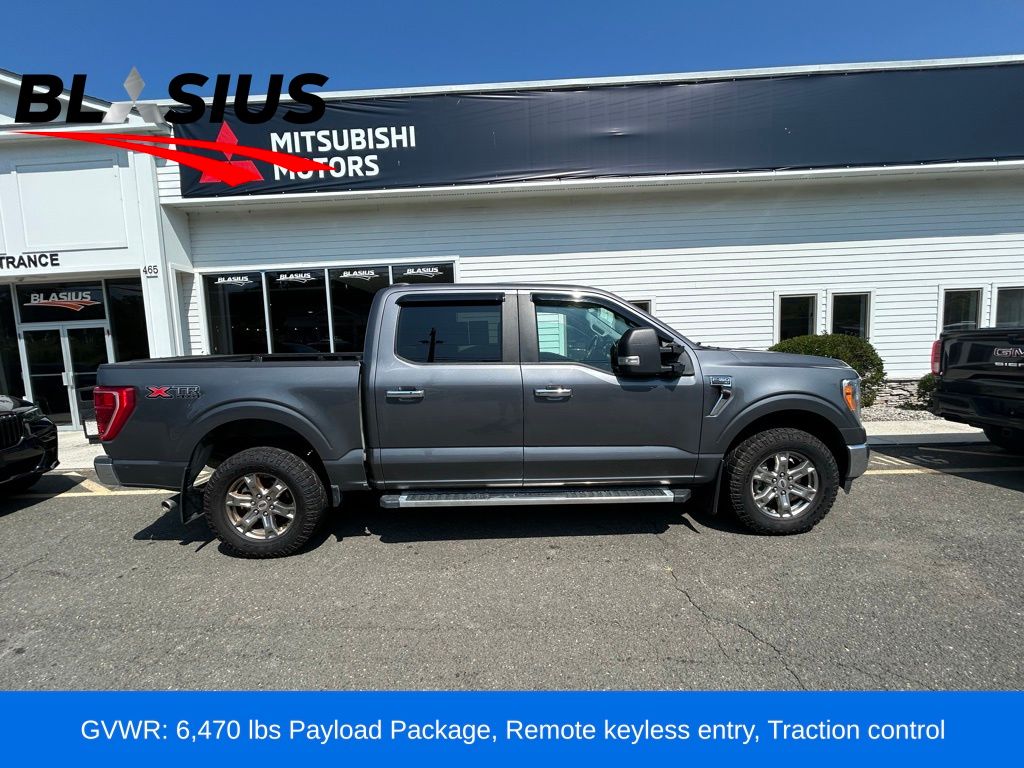 2022 Ford F-150 XLT photo 2