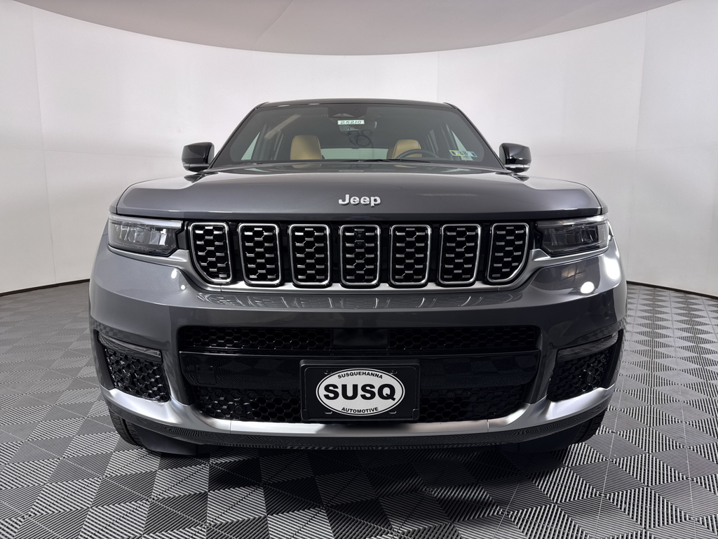 2025 Jeep Grand Cherokee L Summit Reserve photo 2