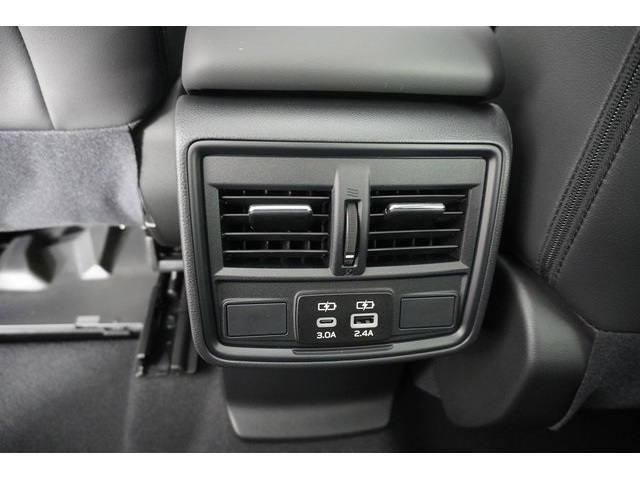 2025 Subaru Forester Premium photo 18