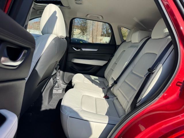 2025 Mazda CX-5 2.5 Premium Plus photo 13