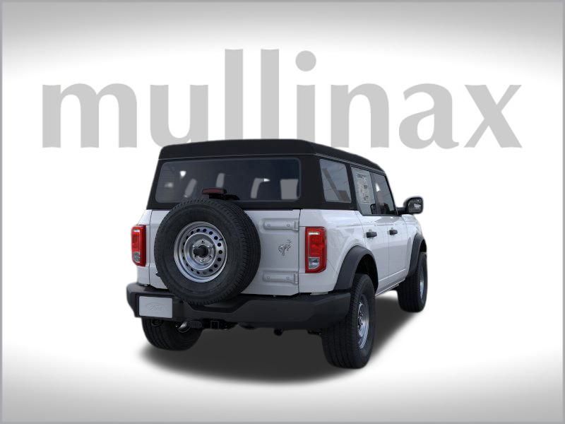 2025 Ford Bronco Base photo 3