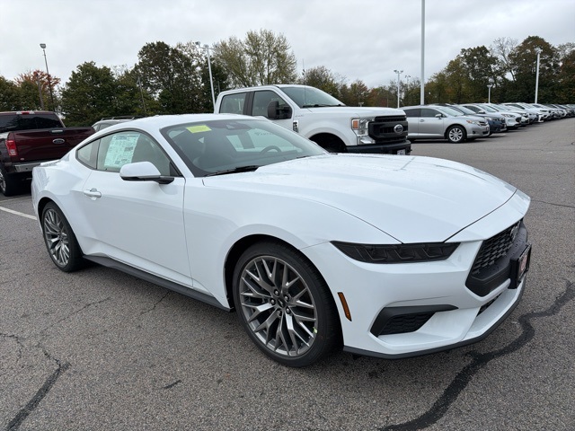 2025 Ford Mustang EcoBoost Premium's photo
