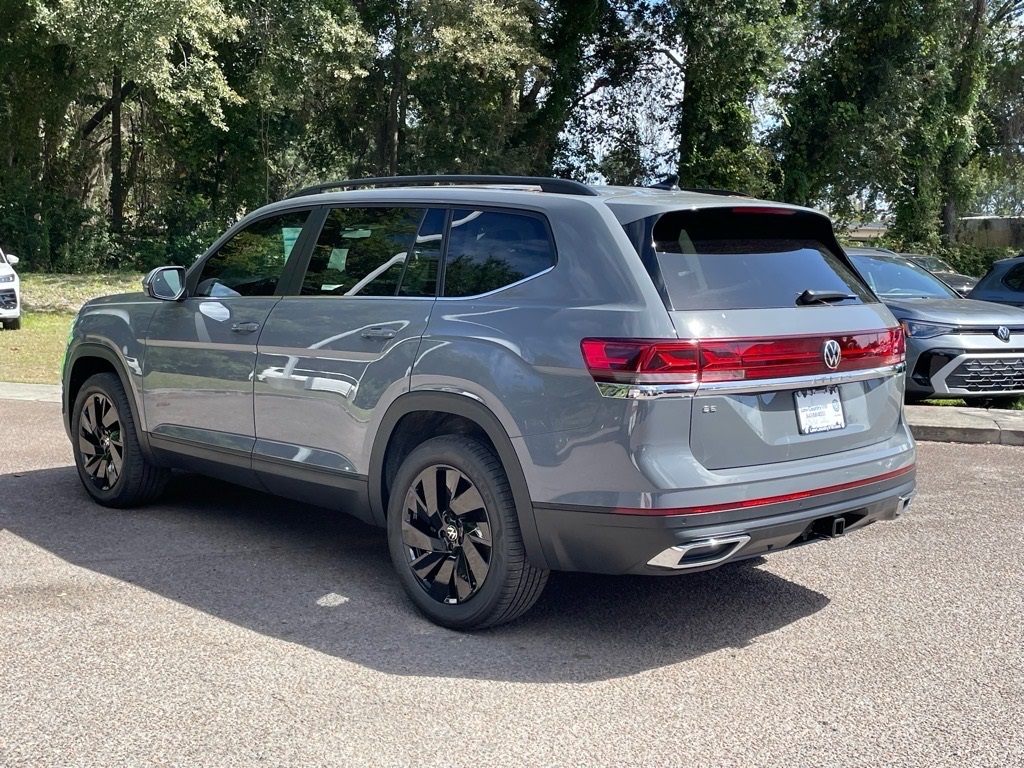 2026 Volkswagen Atlas SE photo 15