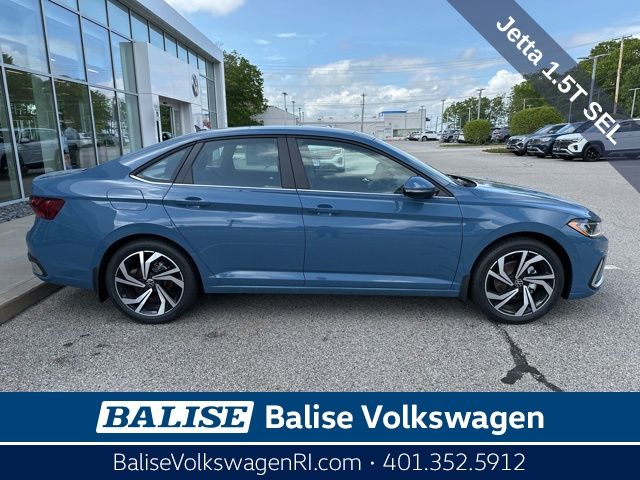 2025 Volkswagen Jetta SEL photo 5