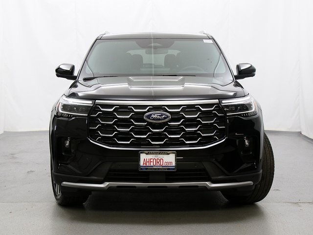 2026 Ford Explorer Platinum photo 3