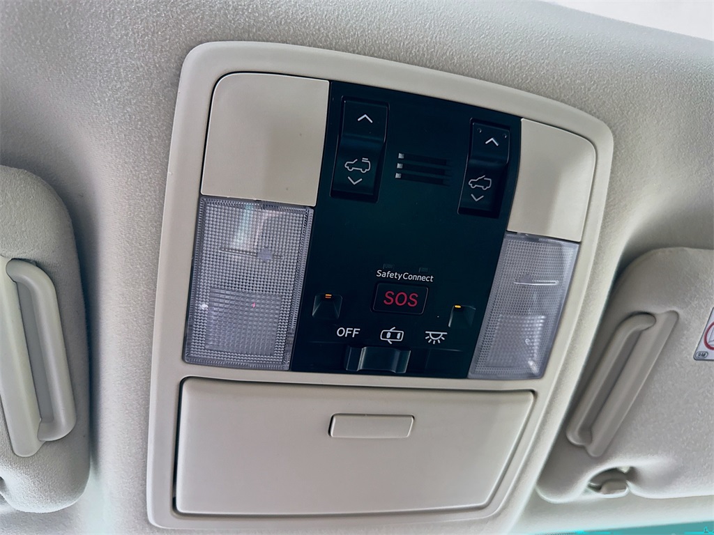 2016 Lexus GX 460 Luxury photo 42