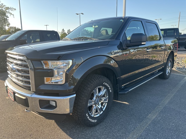 2015 Ford F-150 XLT photo 7