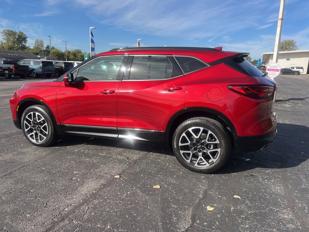 2023 Chevrolet Blazer RS photo 9