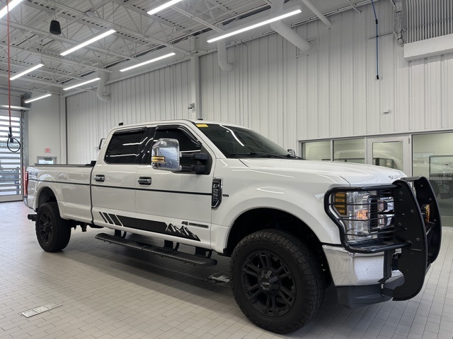 2019 Ford F-250 Super Duty XLT's photo