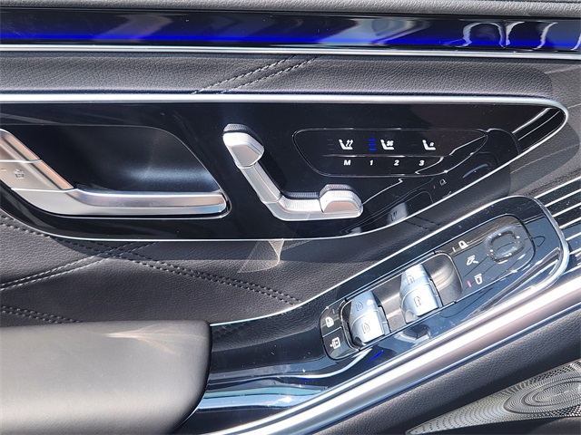 2026 Mercedes Benz S 63 e photo 9