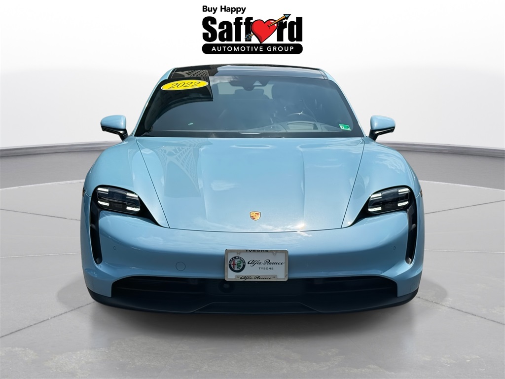 2022 Porsche Taycan Base photo 8