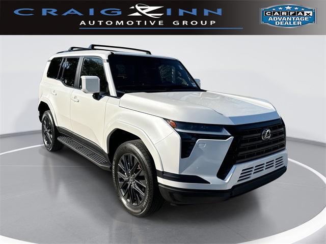 2025 Lexus GX Premium's photo