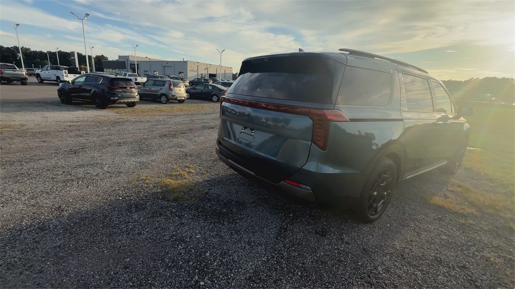 2025 Kia Carnival SX Prestige photo 5