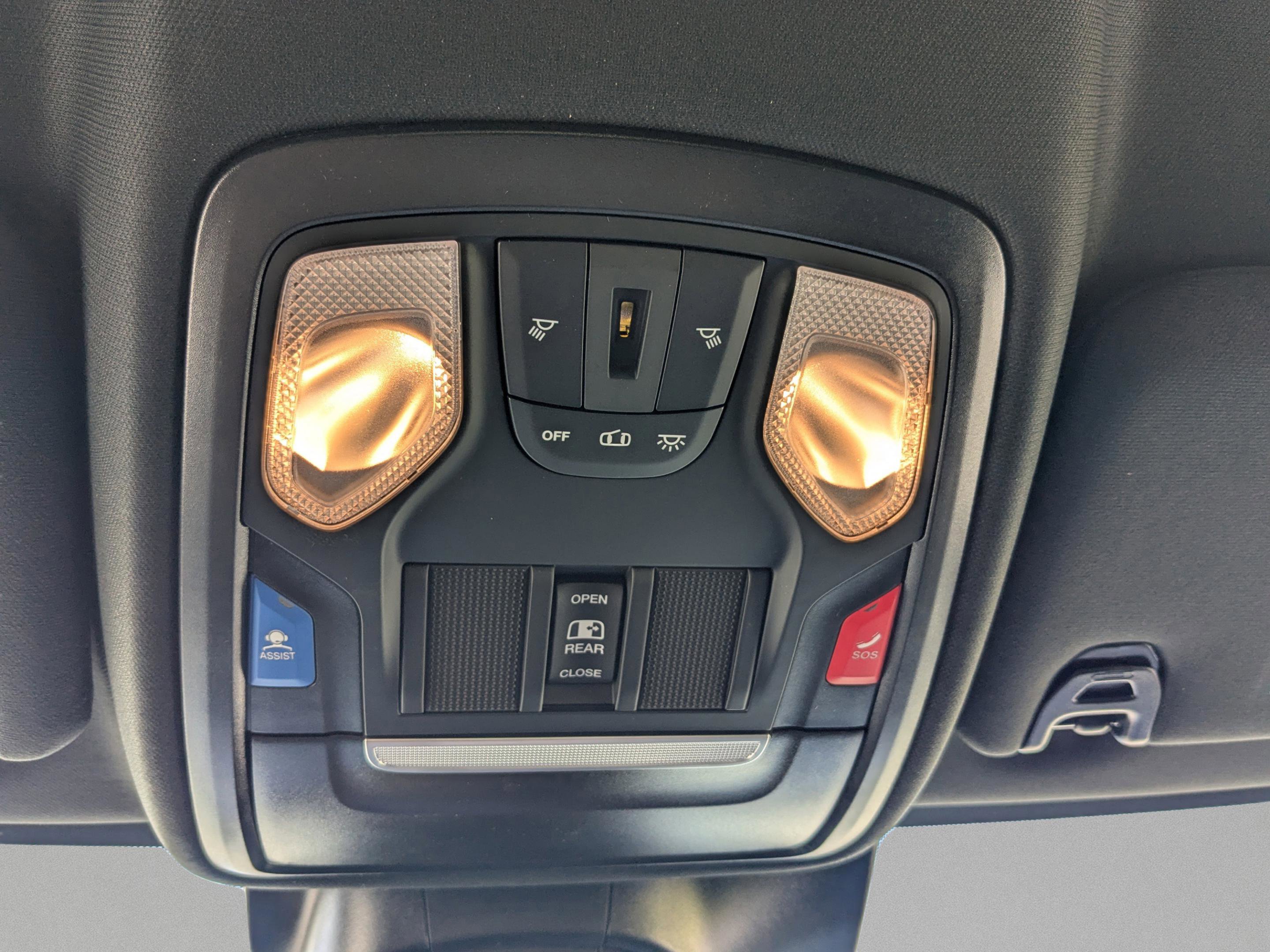 2025 Ram 2500 Big Horn photo 21