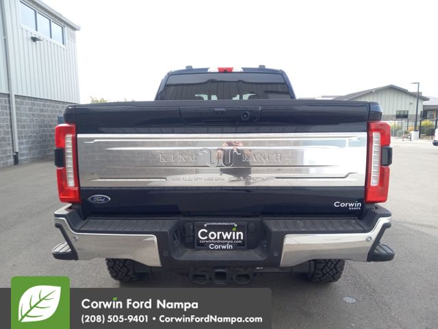 2025 Ford F-350 King Ranch photo 4