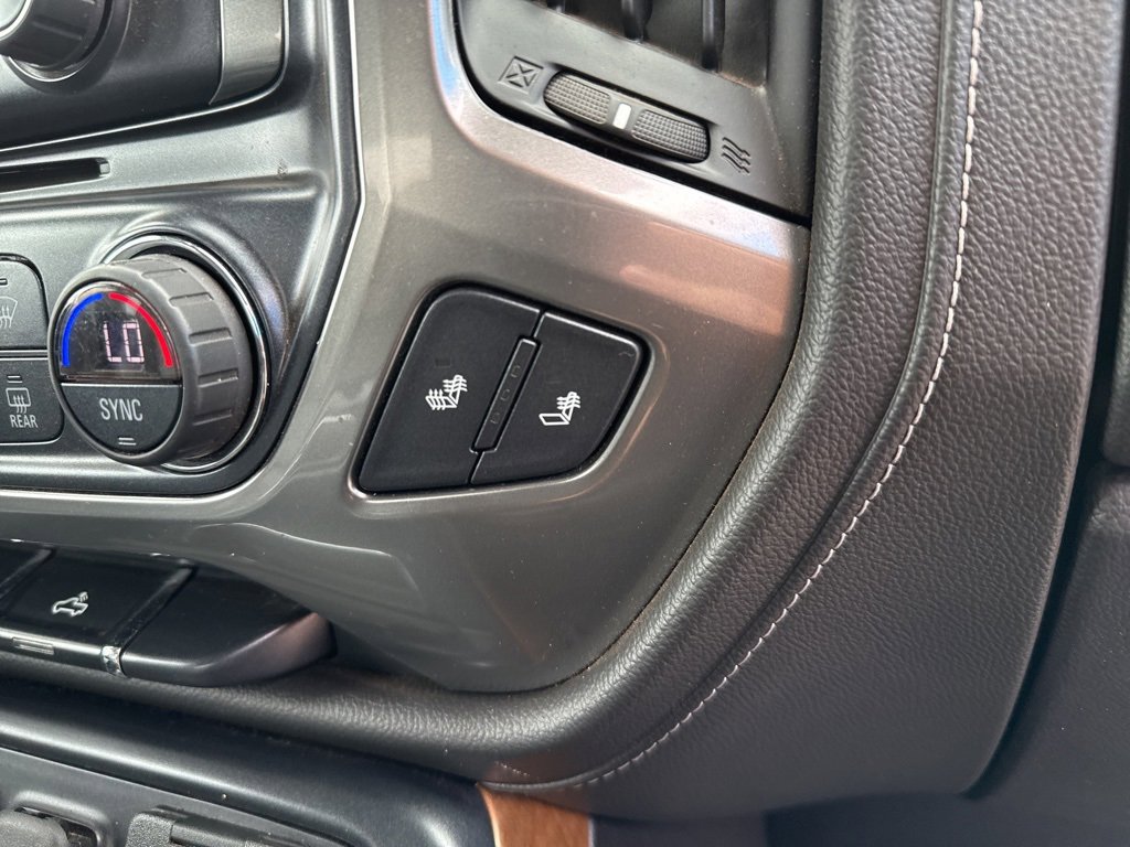 2018 Chevrolet Silverado 1500 LTZ photo 38