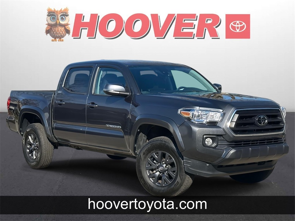 2023 Toyota Tacoma SR5's photo