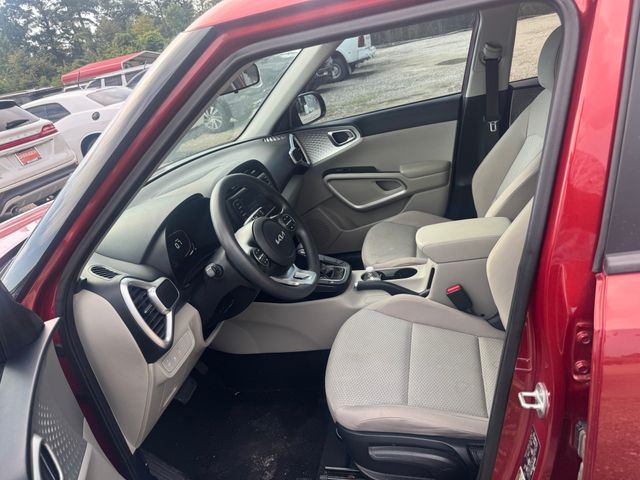 2023 Kia Soul LX photo 11