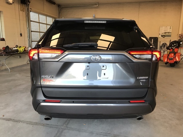 2021 Toyota RAV4 Limited photo 4