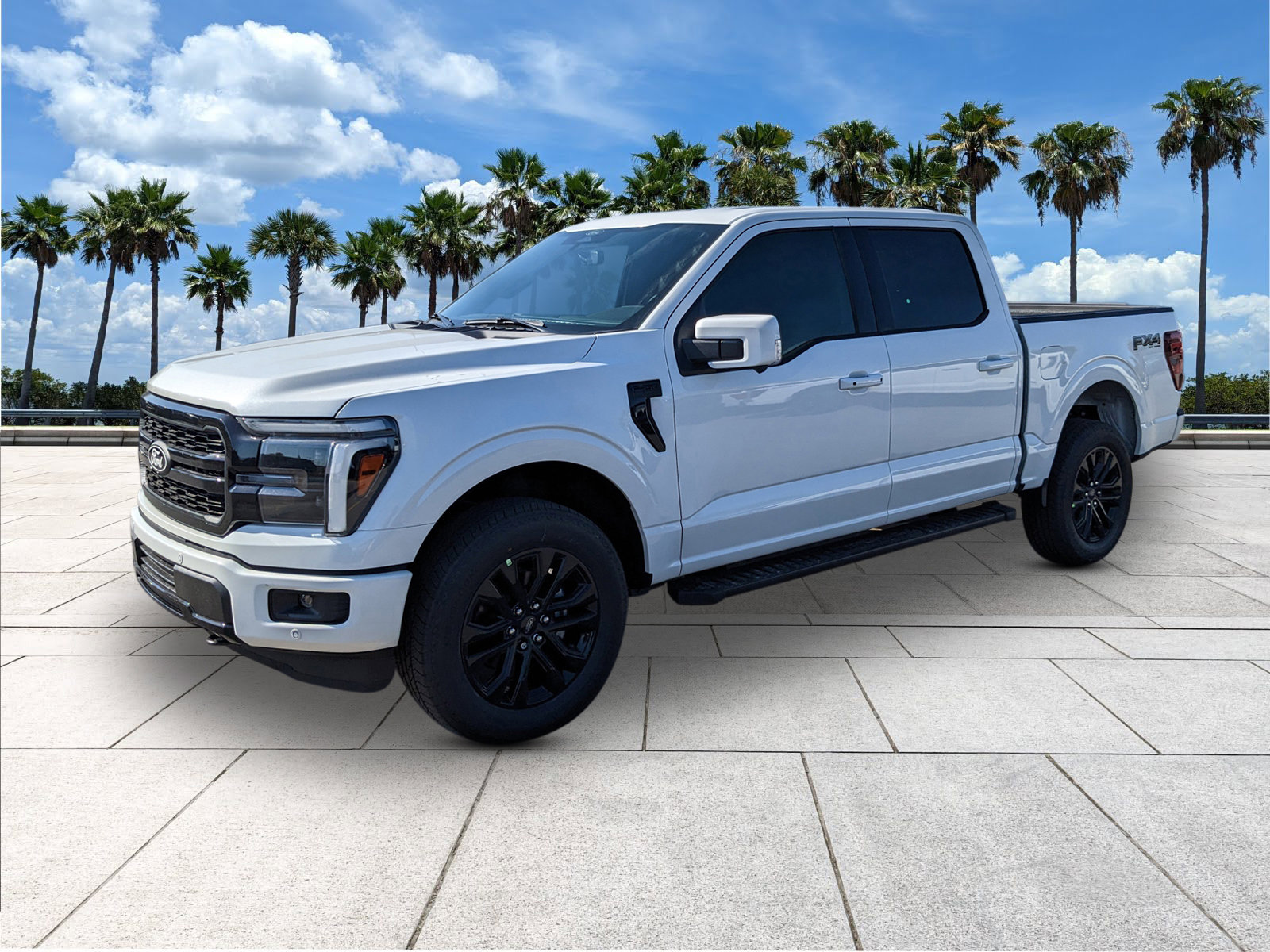 2025 Ford F-150 Lariat photo 4